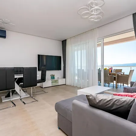 Hope - Three-bedroom With Jacuzzi Stanko Apartmán Dugi Rat