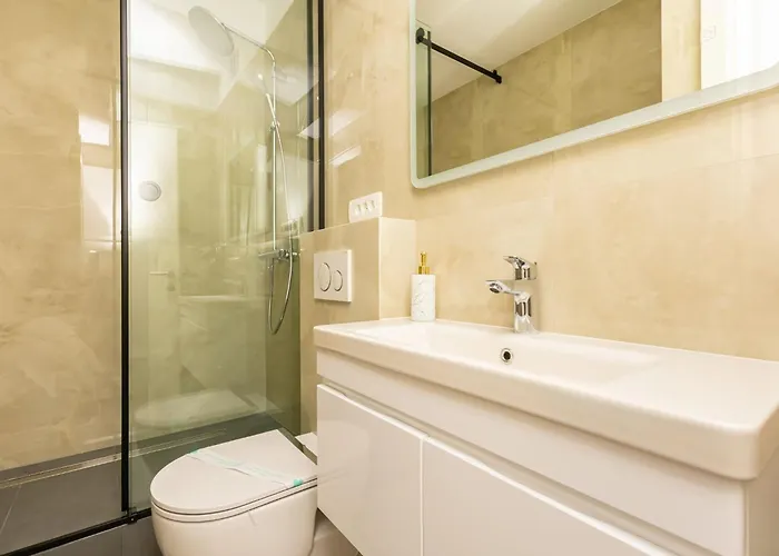 Hope - Three-bedroom With Jacuzzi Stanko Apartmán Dugi Rat