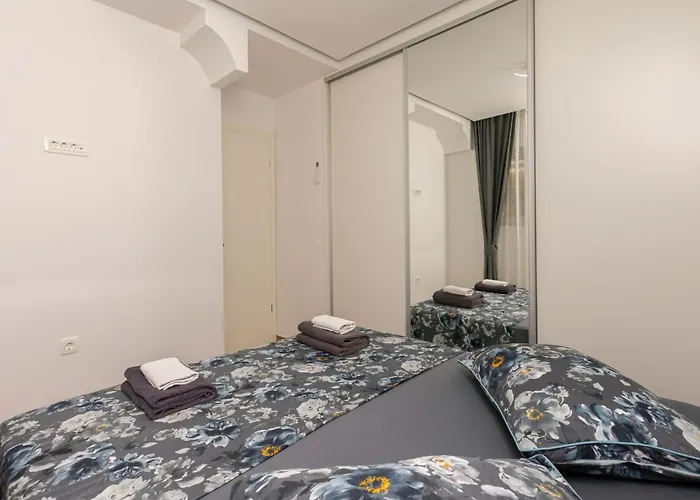 Hope - Three-bedroom With Jacuzzi Stanko *